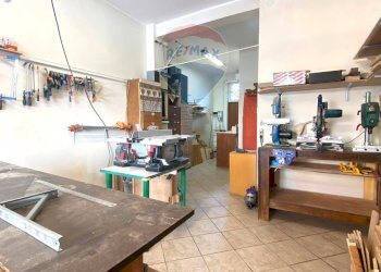 Soggiorno - Commercial Premises Via Umiliati
 
9, Milano - photo 13