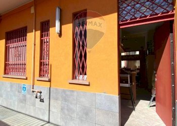 Edificio all\'aperto - Commercial Premises Via Umiliati
 
9, Milano - photo 17
