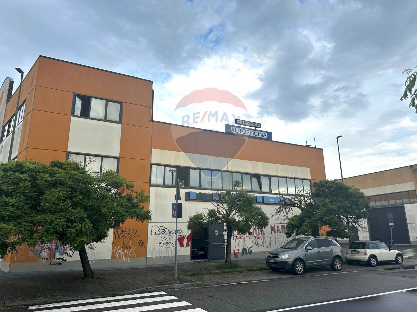 Edificio all\'aperto - Capannone Via Papa Giovanni XXIII
 
16, Sesto San Giovanni - foto 1