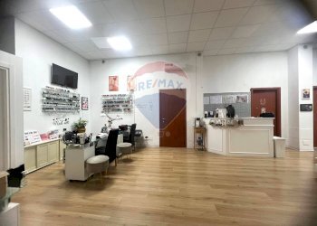 Ufficio - Commercial Premises Galleria Kennedy
 
10, Seregno - photo 2