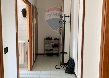 Hall / corridoio - Three-room apartment Milano - photo 11