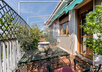 Terrazza - Four-room apartment Via Popoli Uniti
 
24, Milano - photo 2