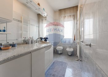 Bagno - Four-room apartment Via Popoli Uniti
 
24, Milano - photo 39