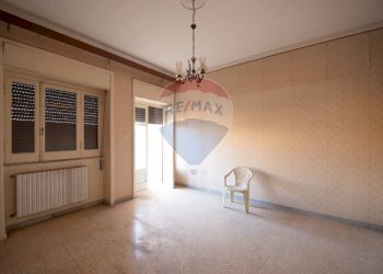 Stanza vuota - Independent house Corso Umberto I
 
67-69, Carinola - photo 20