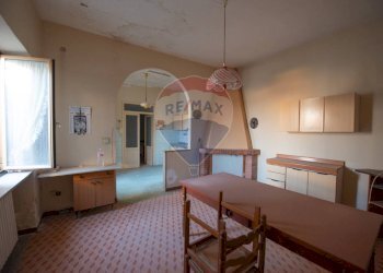 Sala da pranzo - Independent house Corso Umberto I
 
67-69, Carinola - photo 23