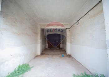 Hall / corridoio - Independent house Corso Umberto I
 
67-69, Carinola - photo 26