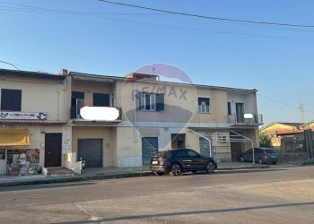 Edificio all\'aperto - Independent house Corso Umberto I
 
67-69, Carinola - photo 3