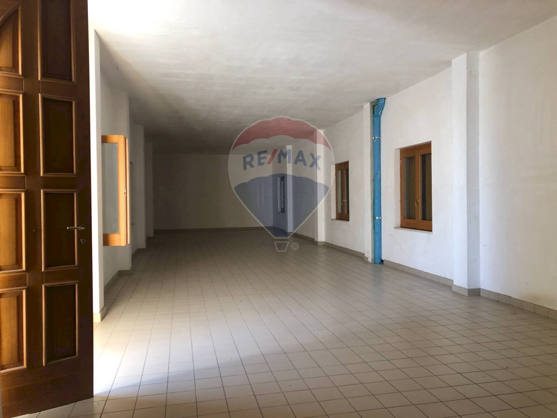 Stanza vuota - Commercial Premises Benevento - photo 3