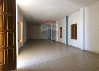 Stanza vuota - Commercial Premises Benevento - photo 3