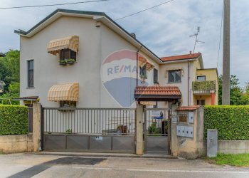 Casa all\'aperto - Trilocale via Milano
 
23, Cairate - foto 4