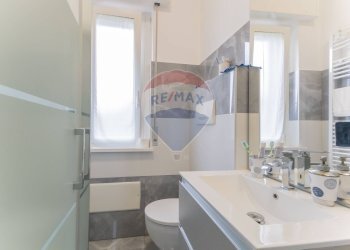 Bagno - Trilocale via Milano
 
23, Cairate - foto 15