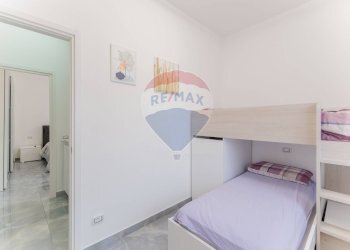 Camera / camera da letto - Trilocale via Milano
 
23, Cairate - foto 20