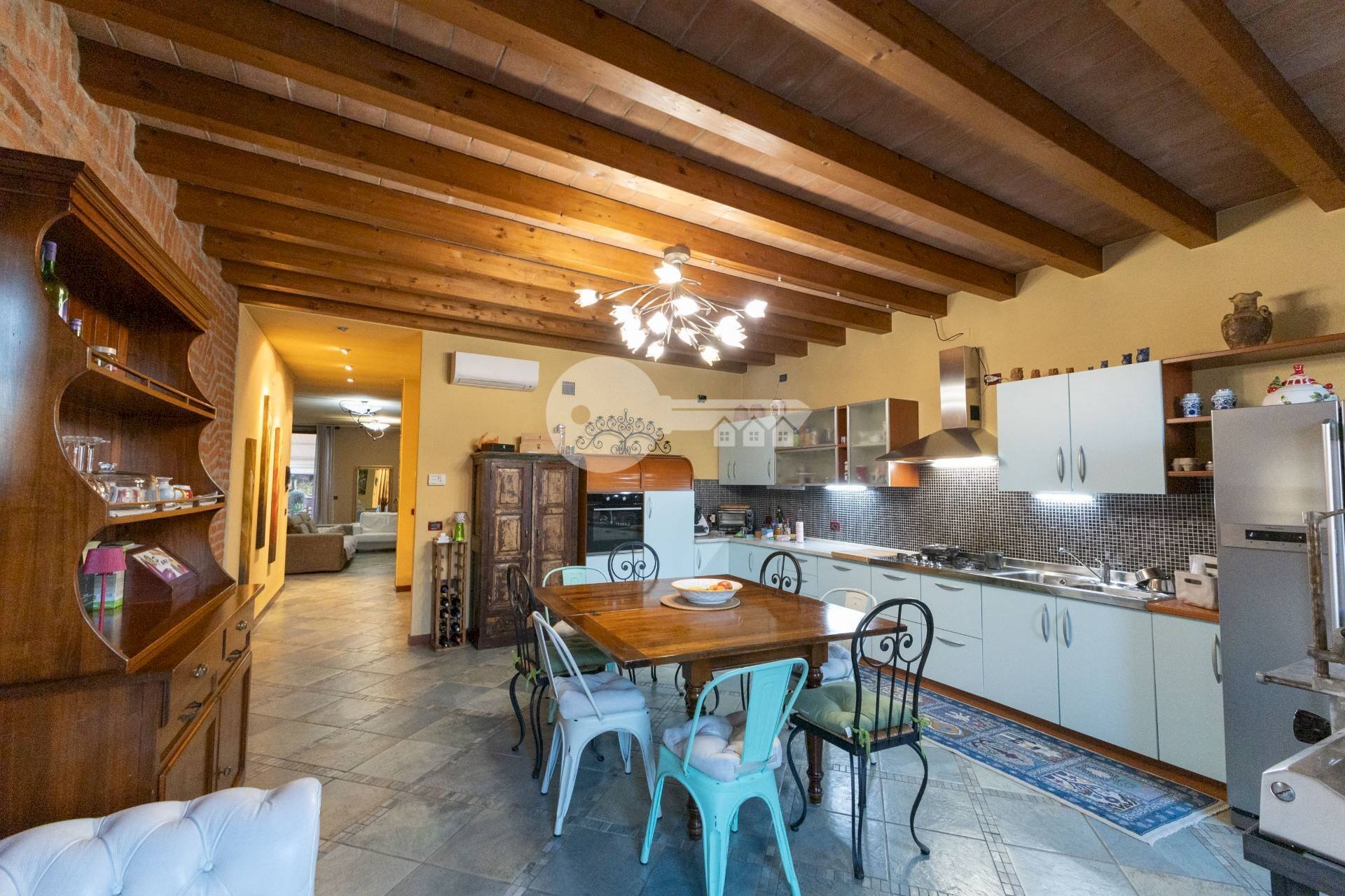 Foto 2 - Independent house Via San Pietro
 
1, Persico Dosimo - photo 2