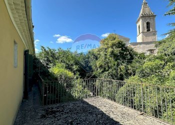 Terrazza - Casa indipendente Piazza Michele Pietravalle
 
7, Cantalupo nel Sannio - foto 2