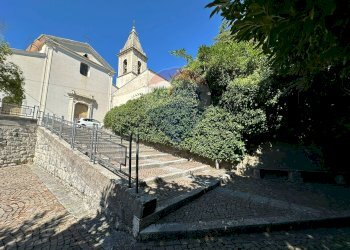 Casa all\'aperto - Casa indipendente Piazza Michele Pietravalle
 
7, Cantalupo nel Sannio - foto 14