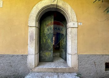 Edificio all\'aperto - Casa indipendente Piazza Michele Pietravalle
 
7, Cantalupo nel Sannio - foto 21