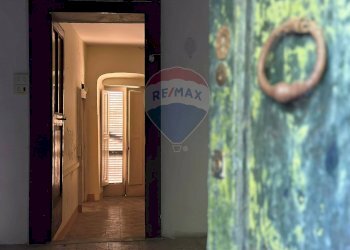 Hall / corridoio - Casa indipendente Piazza Michele Pietravalle
 
7, Cantalupo nel Sannio - foto 24