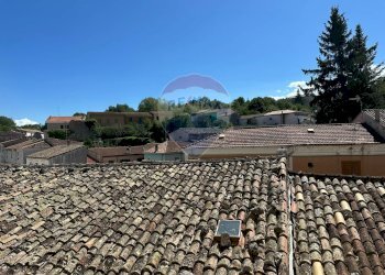 Vista delle montagne - Casa indipendente Piazza Michele Pietravalle
 
7, Cantalupo nel Sannio - foto 42