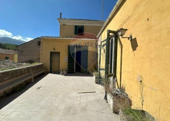 Terrazza - Casa indipendente Piazza Michele Pietravalle
 
7, Cantalupo nel Sannio - foto 48