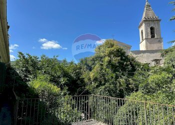 Casa all\'aperto - Casa indipendente Piazza Michele Pietravalle
 
7, Cantalupo nel Sannio - foto 107