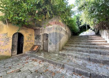 Casa all\'aperto - Casa indipendente Piazza Michele Pietravalle
 
7, Cantalupo nel Sannio - foto 130