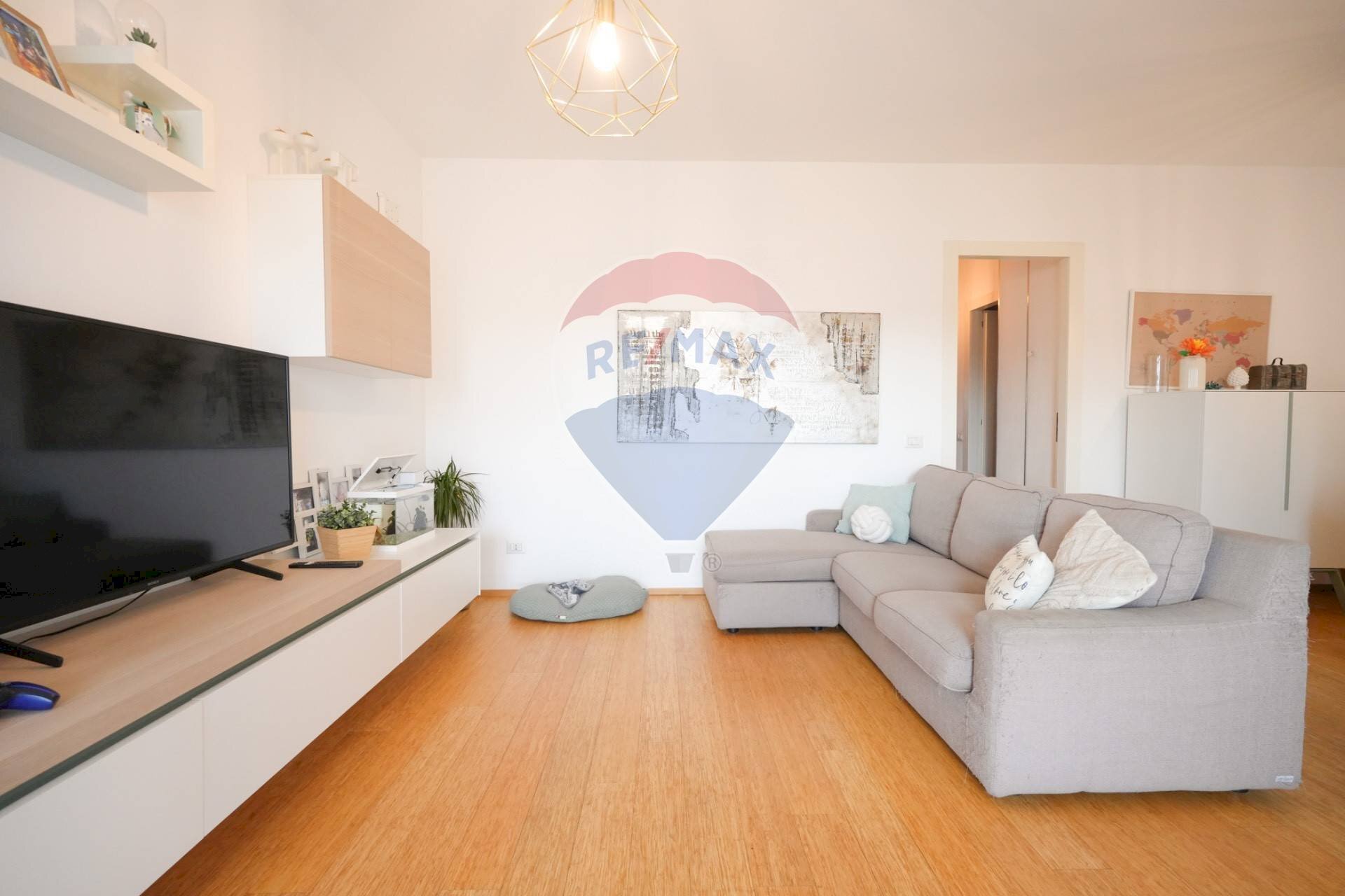 Soggiorno - Three-room apartment via della guerrina
31/b, Monza - photo 3