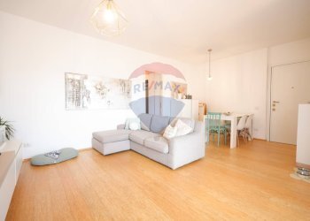 Sala da pranzo - Trilocale via della guerrina
 
31/b, Monza - foto 1