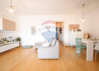 Sala da pranzo - Trilocale via della guerrina
 
31/b, Monza - foto 7