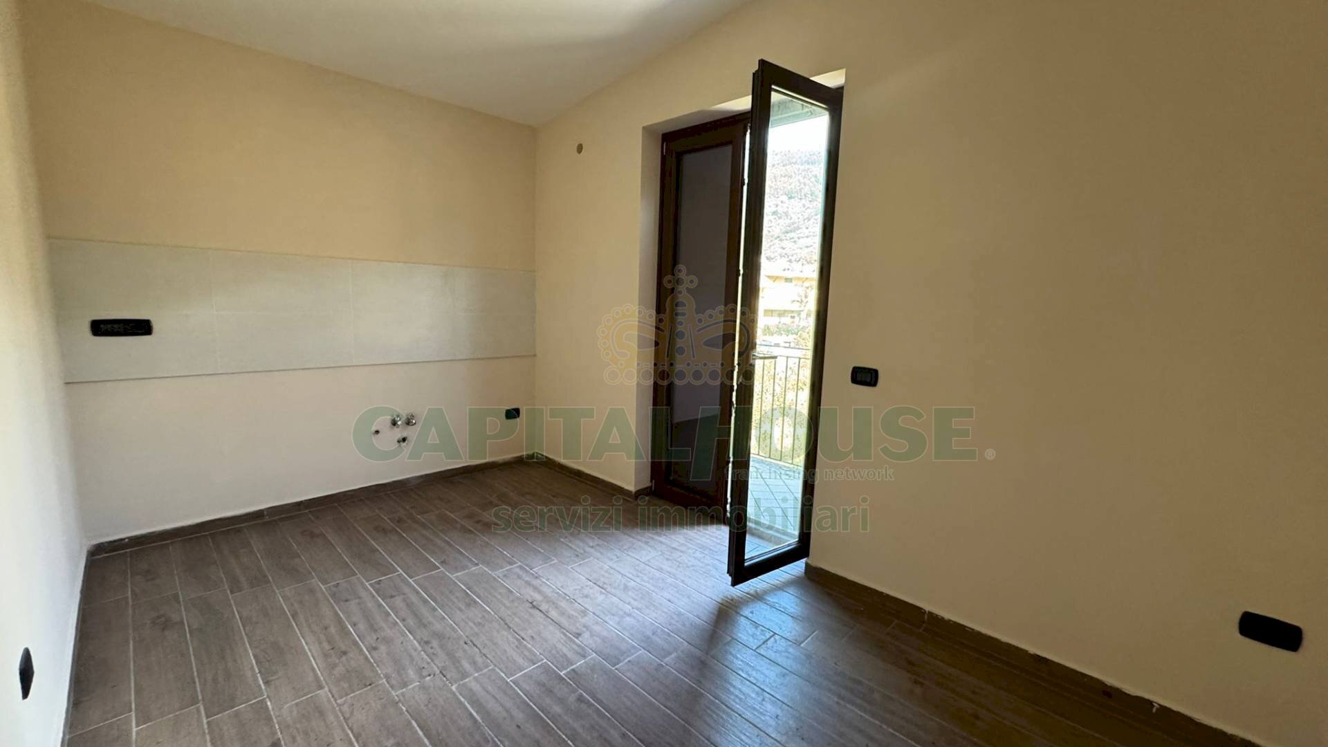 Foto 1 - Three-room apartment quadrelle, Quadrelle - photo 1