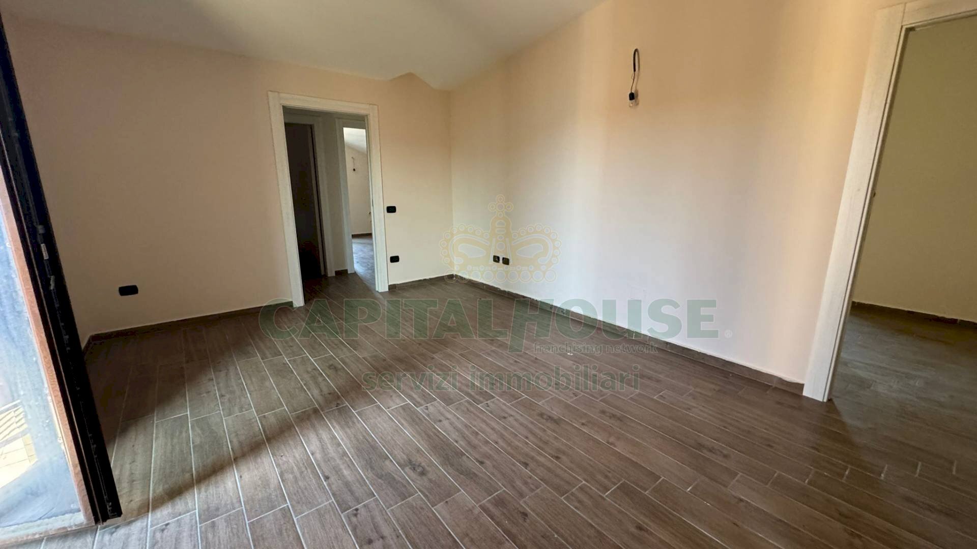 Foto 2 - Three-room apartment quadrelle, Quadrelle - photo 2