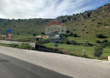 Vista delle montagne - Terreno agricolo C/DA MIRTO
 
snc, Partinico - foto 12