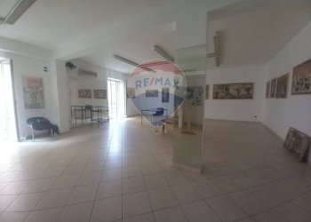 Stanza vuota - Commercial Premises Via Francesco Crispi
 
32, Partinico - photo 17