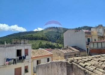 Vista delle montagne - Casa indipendente via S: Filippo
 
25, Chiaramonte Gulfi - foto 14