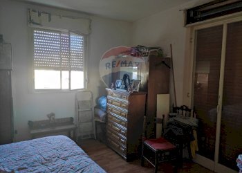 Camera / camera da letto - Independent house via magenta
 
348, Vittoria - photo 11