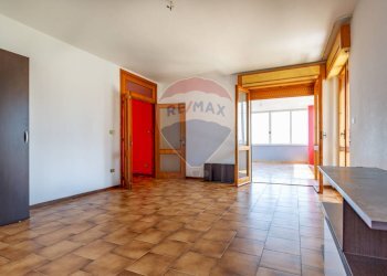 Stanza vuota - Quadrilocale Via Firenze
 
6, Villamagna - foto 8