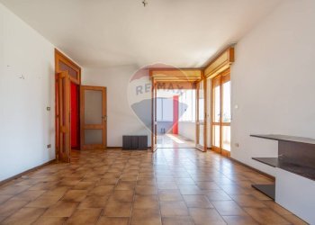 Stanza vuota - Quadrilocale Via Firenze
 
6, Villamagna - foto 4