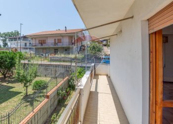 Balcone - Quadrilocale Via Firenze
 
6, Villamagna - foto 22