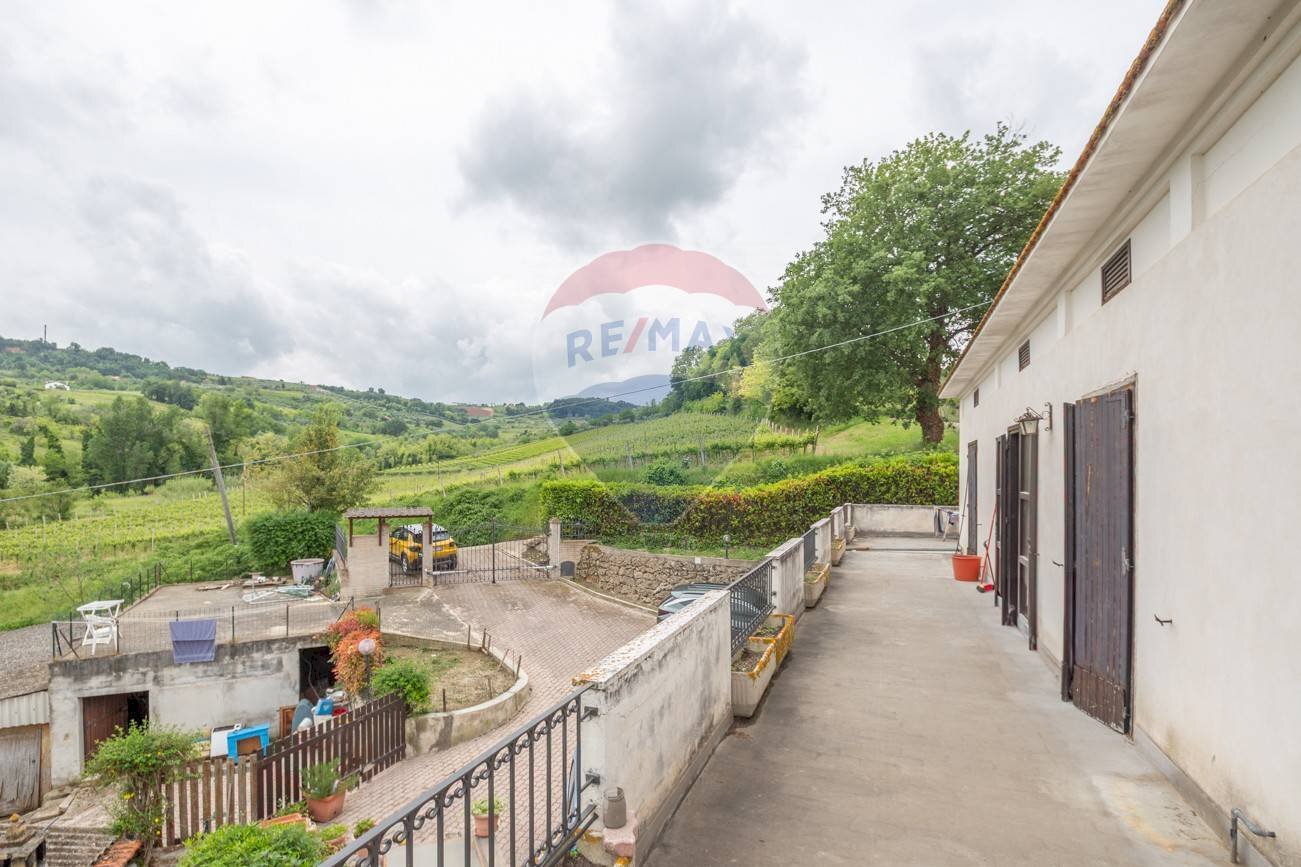 Balcone - Independent house Contrada Marciliana
 
2, Villamagna - photo 3