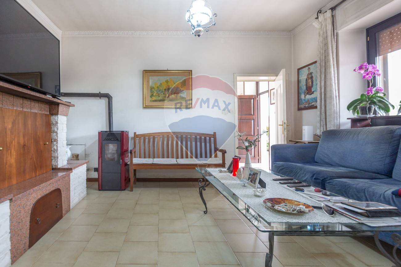 Soggiorno - Casa indipendente Contrada Marciliana
2, Villamagna - foto 2