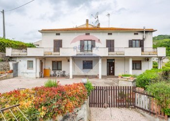 Casa all\'aperto - Casa indipendente Contrada Marciliana
 
2, Villamagna - foto 1