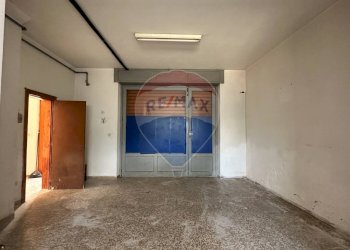 Stanza vuota - Casa semi indipendente Via Giuseppe Dell'Orefice
 
39, Fara Filiorum Petri - foto 4