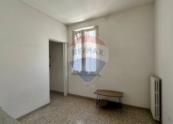 Stanza vuota - Casa semi indipendente Via Giuseppe Dell'Orefice
 
39, Fara Filiorum Petri - foto 19