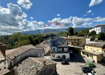 Vista delle montagne - Casa semi indipendente Via Giuseppe Dell'Orefice
 
39, Fara Filiorum Petri - foto 25