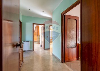 Hall / corridoio - Trilocale Via Notaresco
 
38, Roma - foto 3