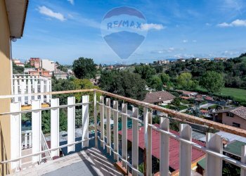 Balcone - Trilocale Via Notaresco
 
38, Roma - foto 20