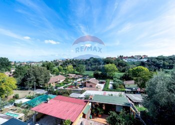 Edificio all\'aperto - Trilocale Via Notaresco
 
38, Roma - foto 21