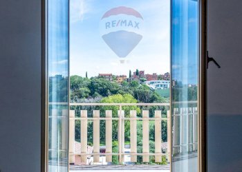 Stanza vuota - Trilocale Via Notaresco
 
38, Roma - foto 23