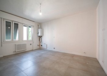 Foto 3 - Bilocale VIA DELLA PERGOLA
 
47, Lecco - foto 3