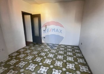 Stanza vuota - Casa semi indipendente Piazza Dei Caduti, Matrice - foto 20