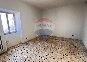 Stanza vuota - Casa semi indipendente Piazza Dei Caduti, Matrice - foto 31